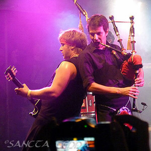 Red Hot Chili Pipers Artikel