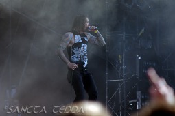 2011_08_05_As_I_Lay_Dying_02