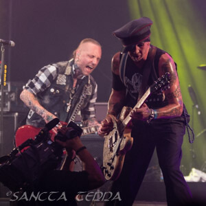 Backyard Babies Article