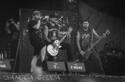 2018_08_02_Hatebreed_010